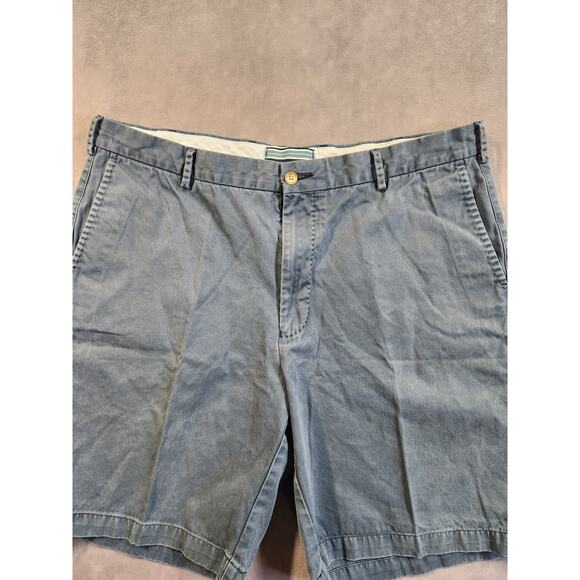 Peter Millar Shorts Mens Size 38 Blue Casual Golf Chino Flat Front Preppy - Picture 2 of 9